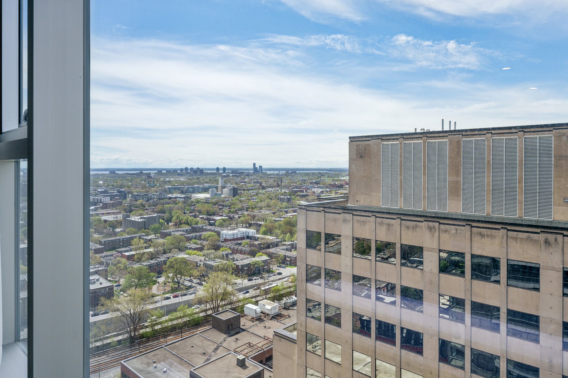 1500 Boul. René-lévesque O. 2109 Property Photo 5