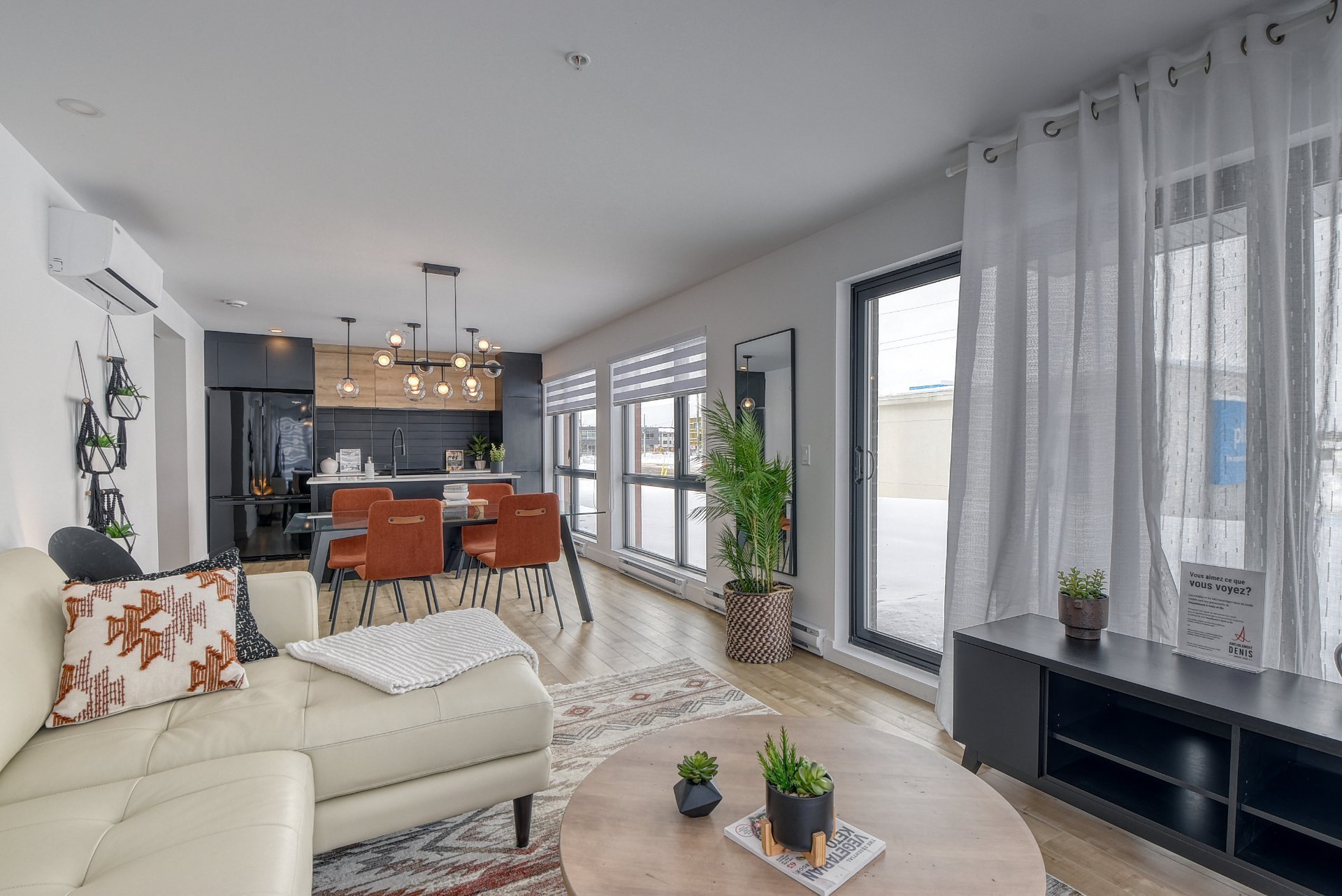 40 Rue Toe-blake 306 Property Photo 1