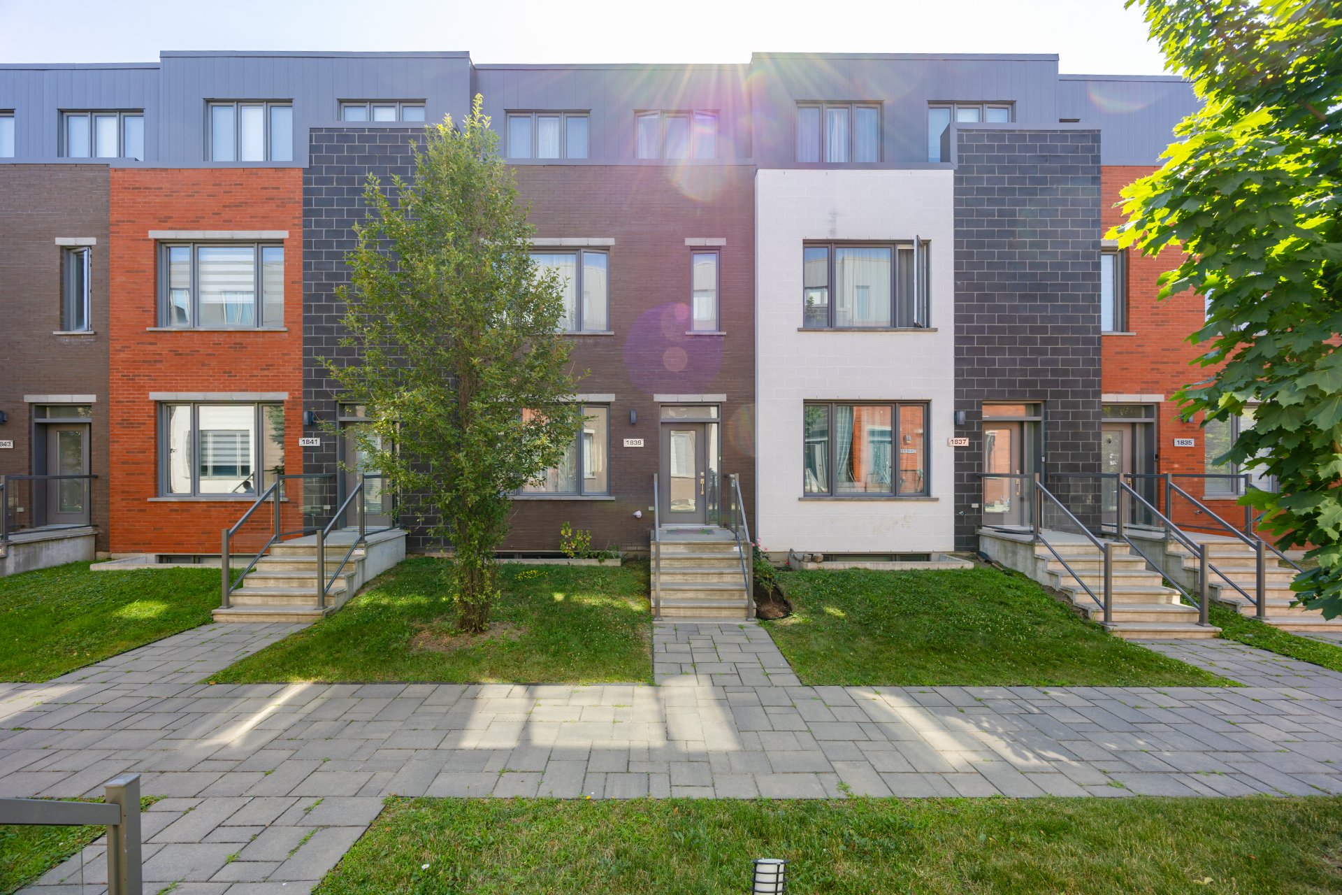 1839 Rue Du Bois-des-caryers Property Photo 29