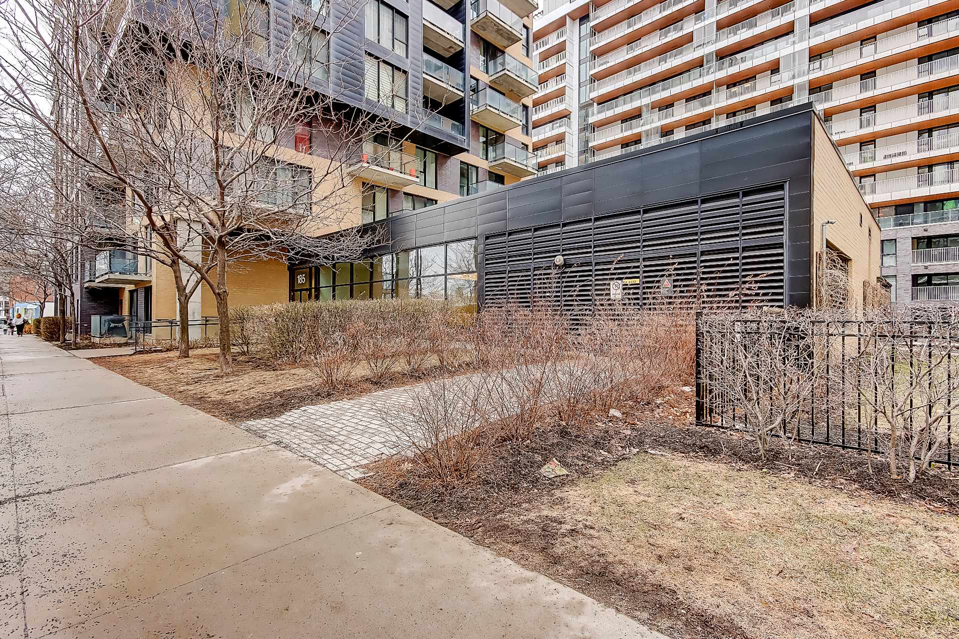 185 Rue Du Séminaire 1406 Property Photo 38