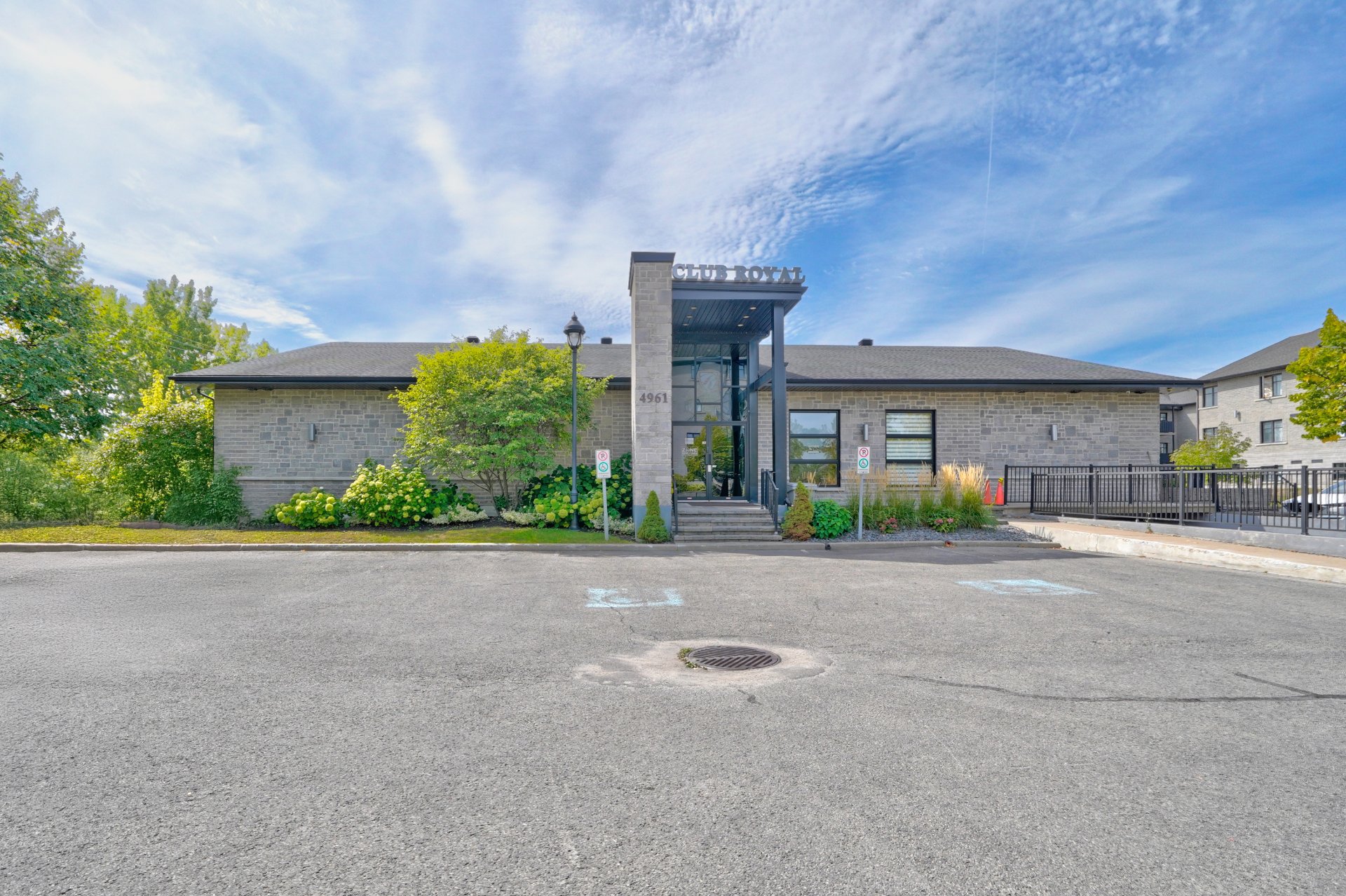 4991 Av. Eliot 204 Property Photo 26