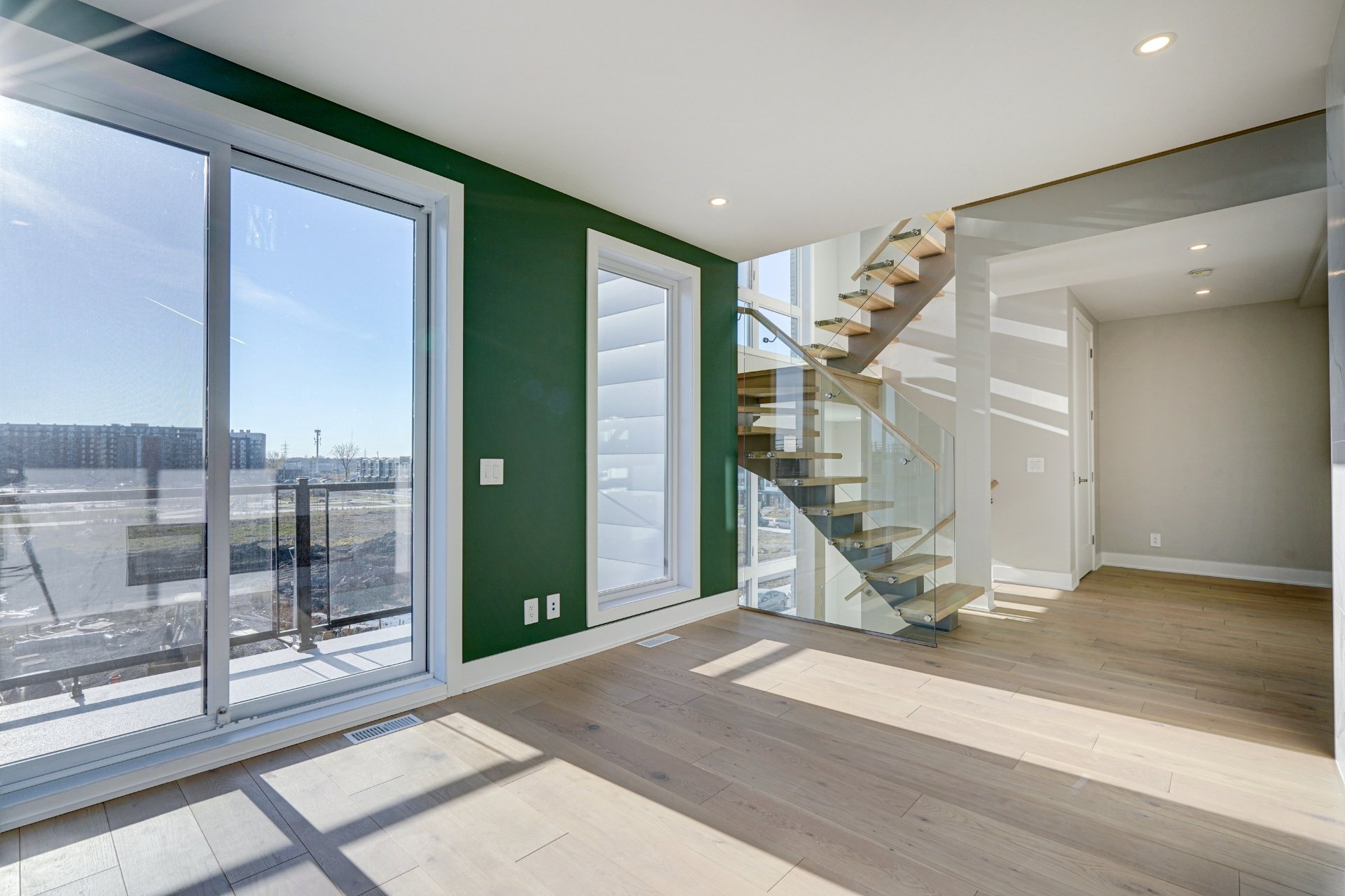 128 Rue D'émeraude Property Photo 8