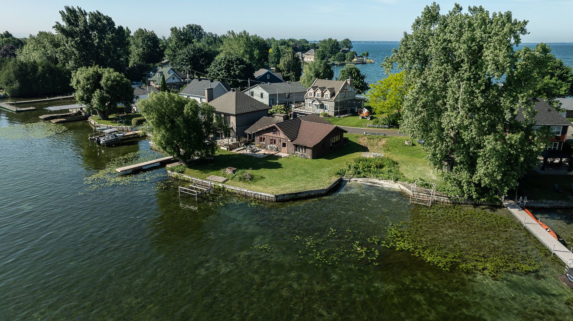 24 Rue Cheff Property Photo