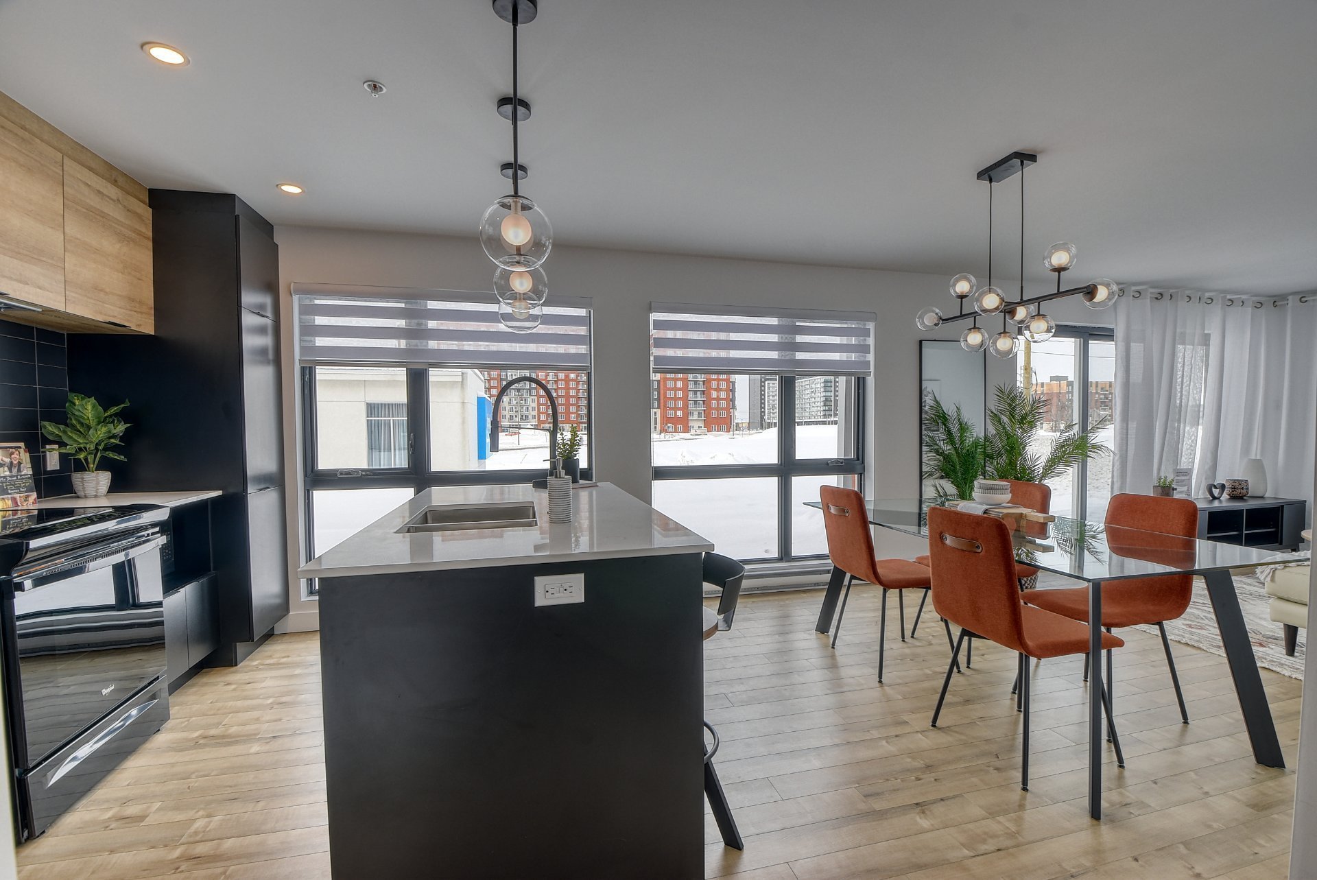 40 Rue Toe-blake 406 Property Photo 1