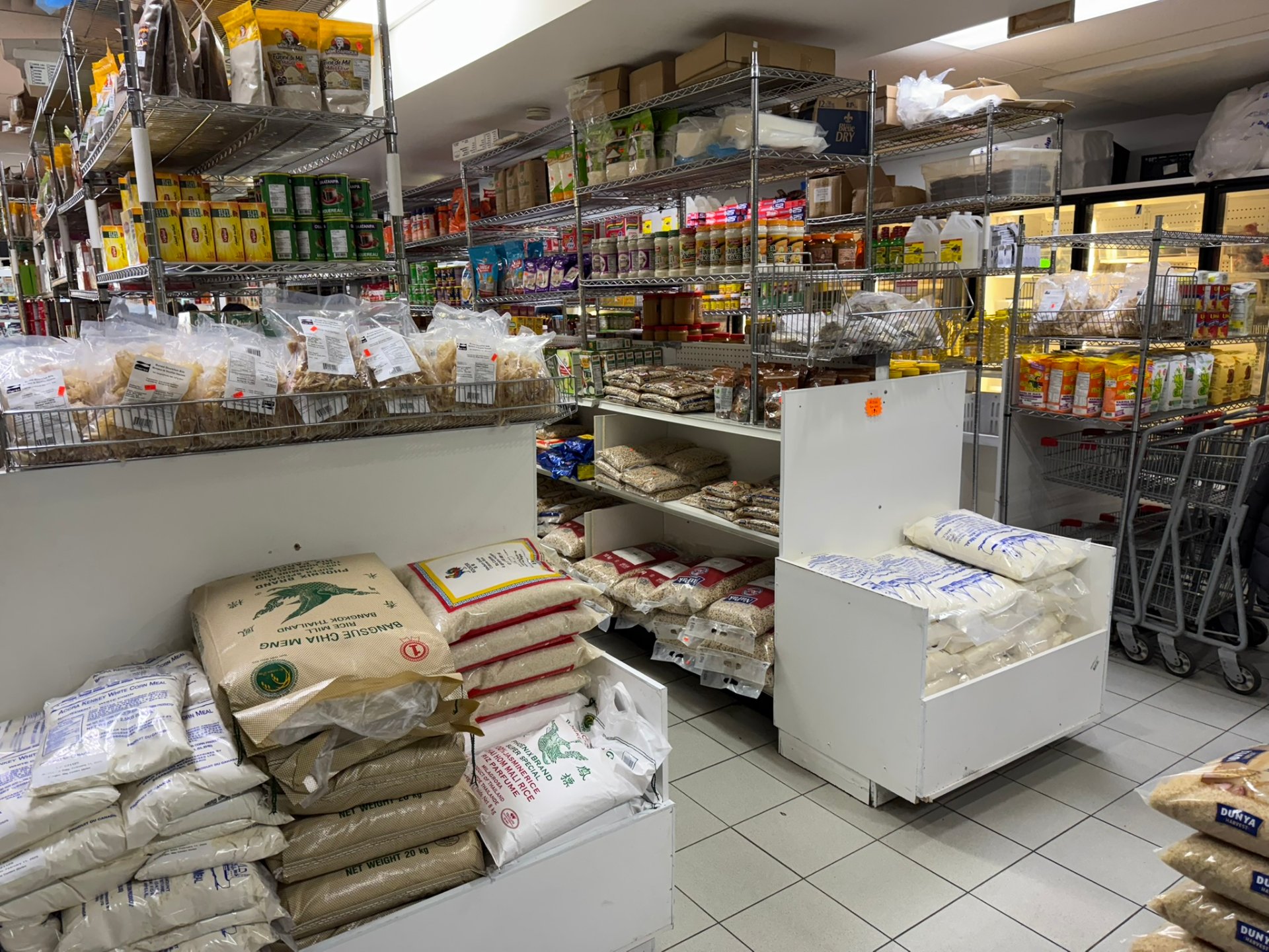 881 Rue Jean-talon O. Property Photo 6