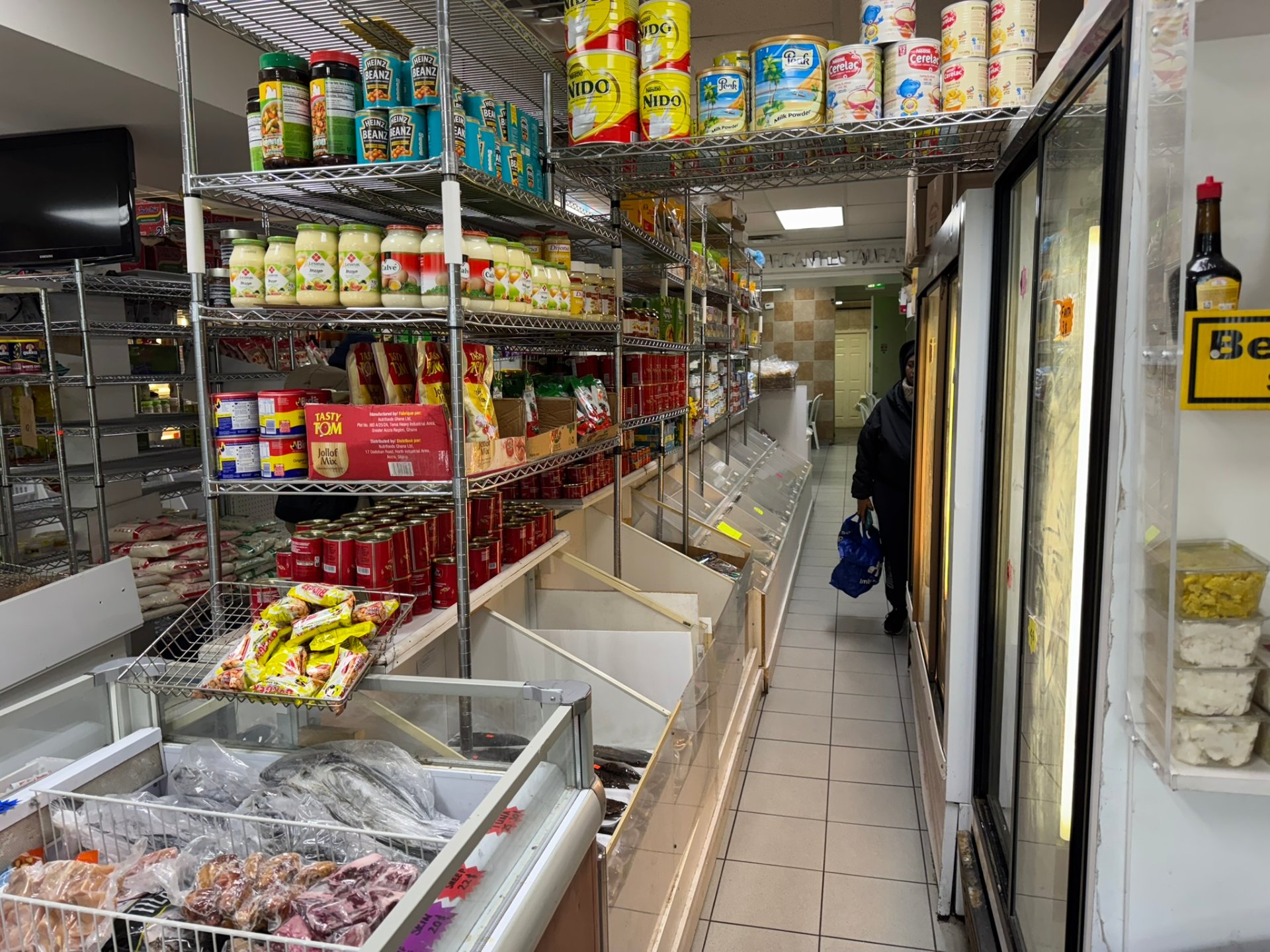 881 Rue Jean-talon O. Property Photo 11