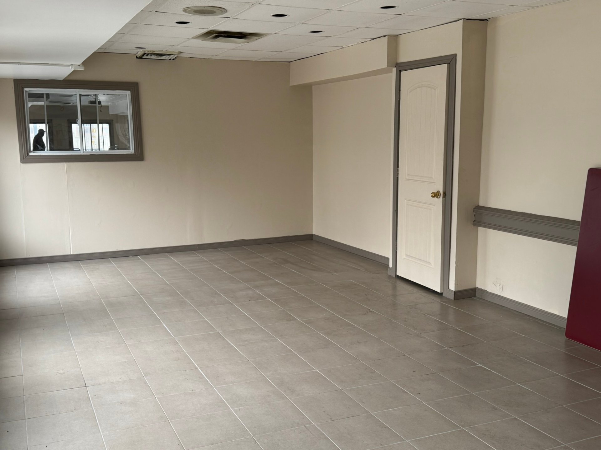 881 Rue Jean-talon O. Property Photo 15