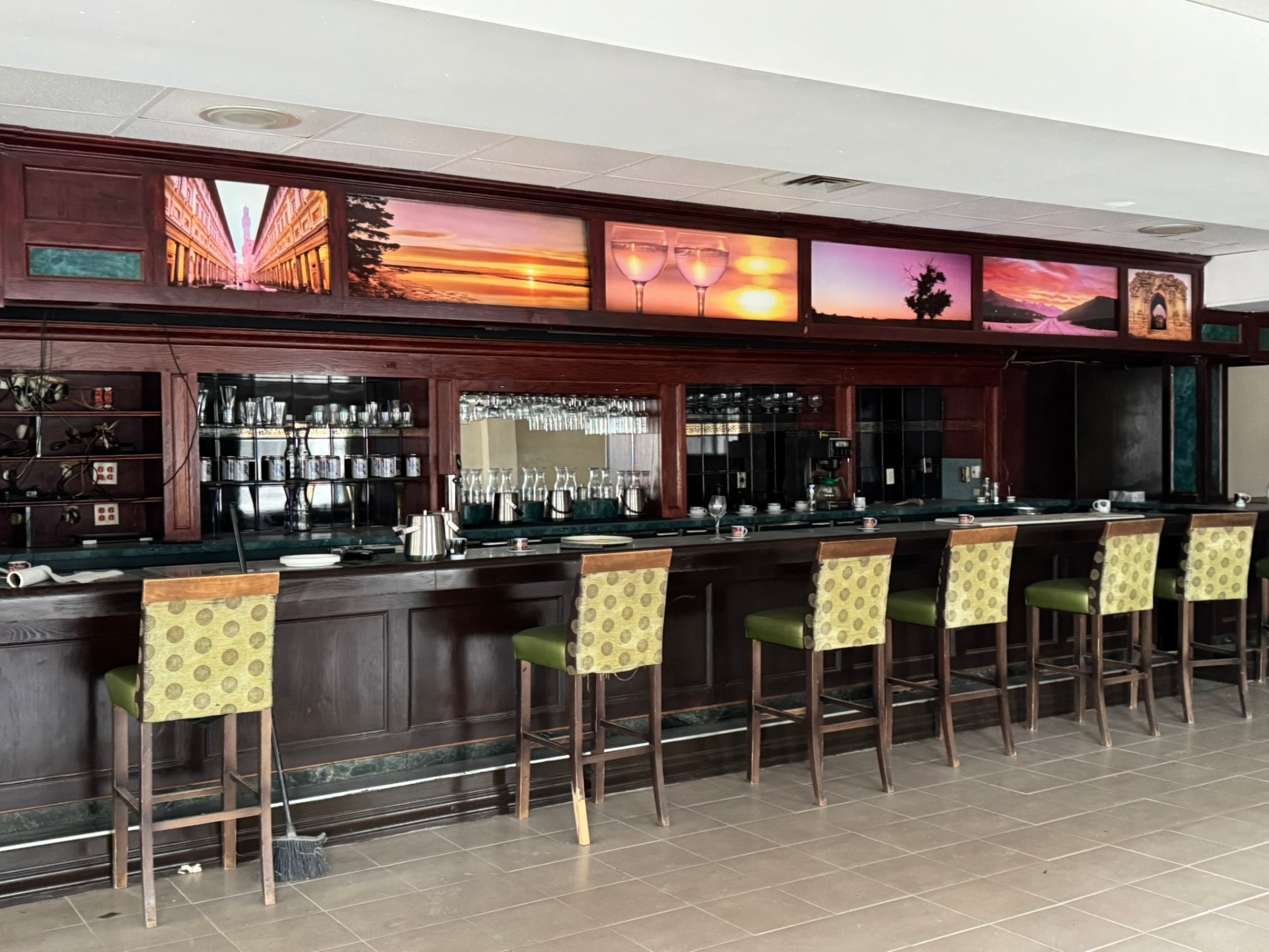 881 Rue Jean-talon O. Property Photo 19