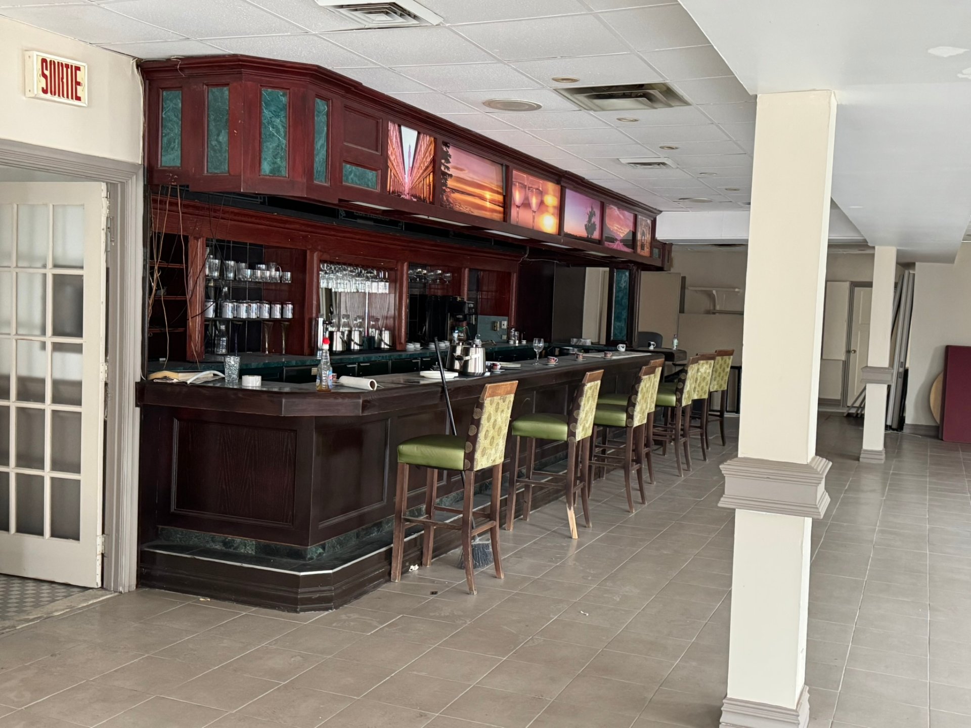 881 Rue Jean-talon O. Property Photo 20