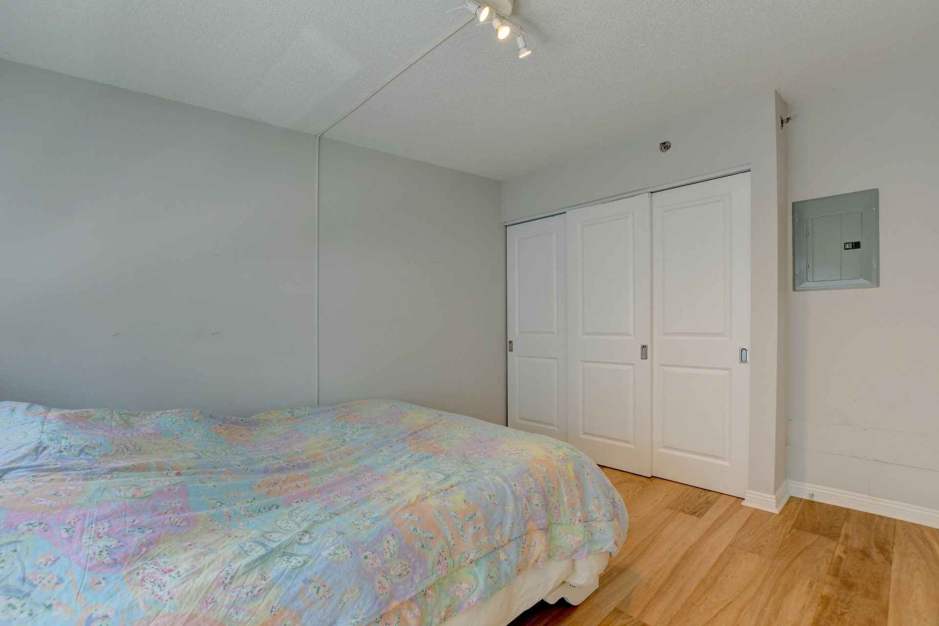 1225 Rue Notre-dame O. 215 Property Photo 18