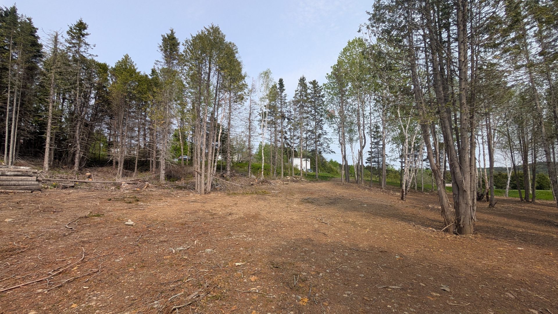 Route Morin N. Property Photo 3