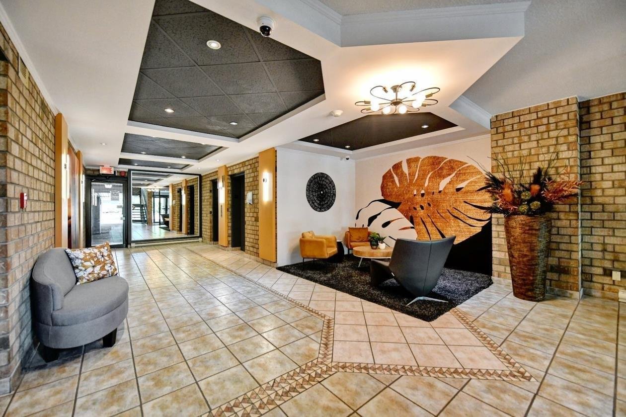 4560 Prom. Paton 318 Property Photo 2