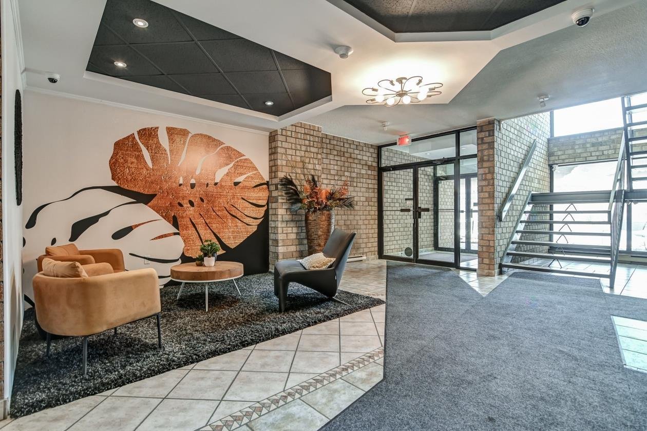 4560 Prom. Paton 318 Property Photo 3