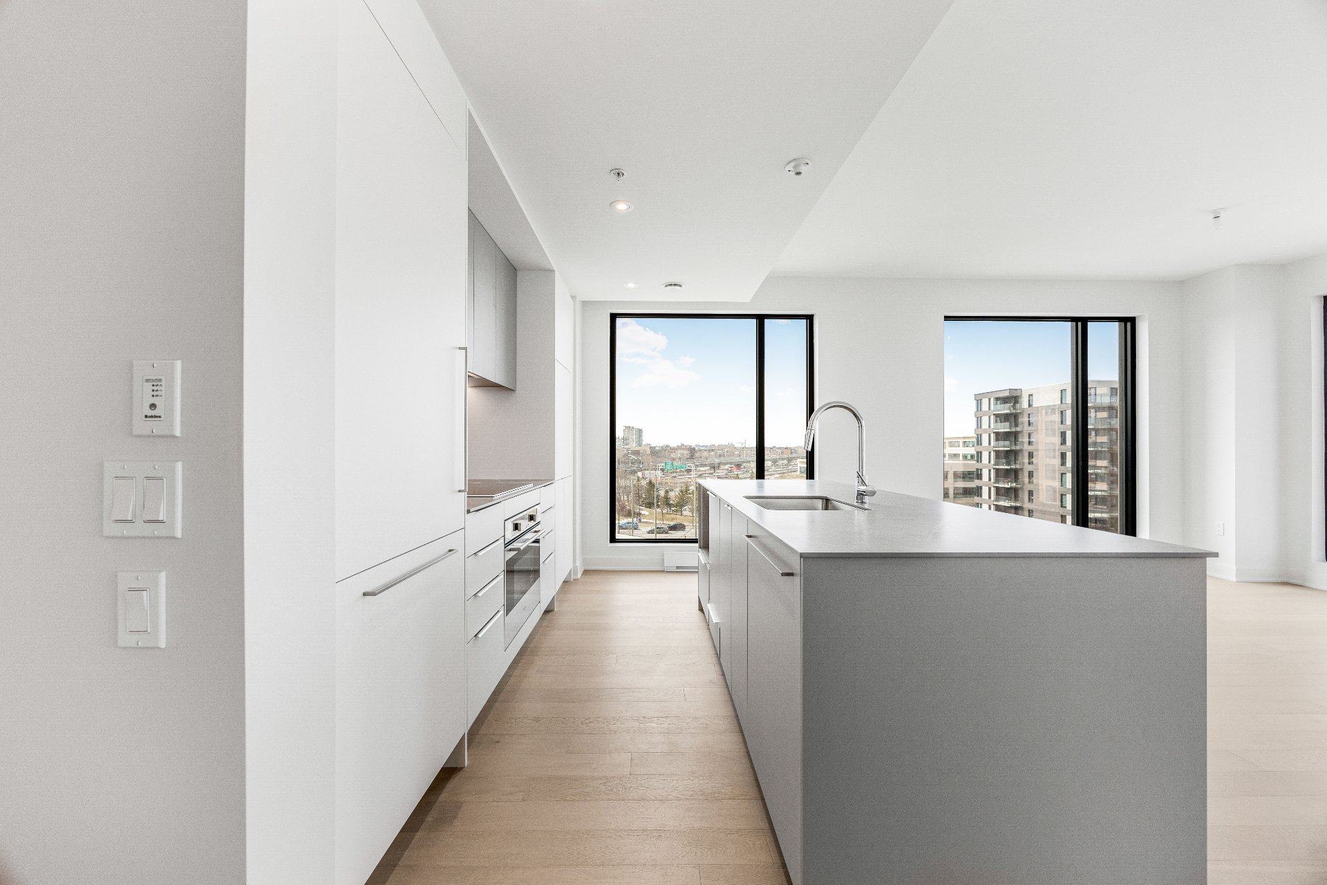 399 Rue De La Rotonde 608 Property Photo 10