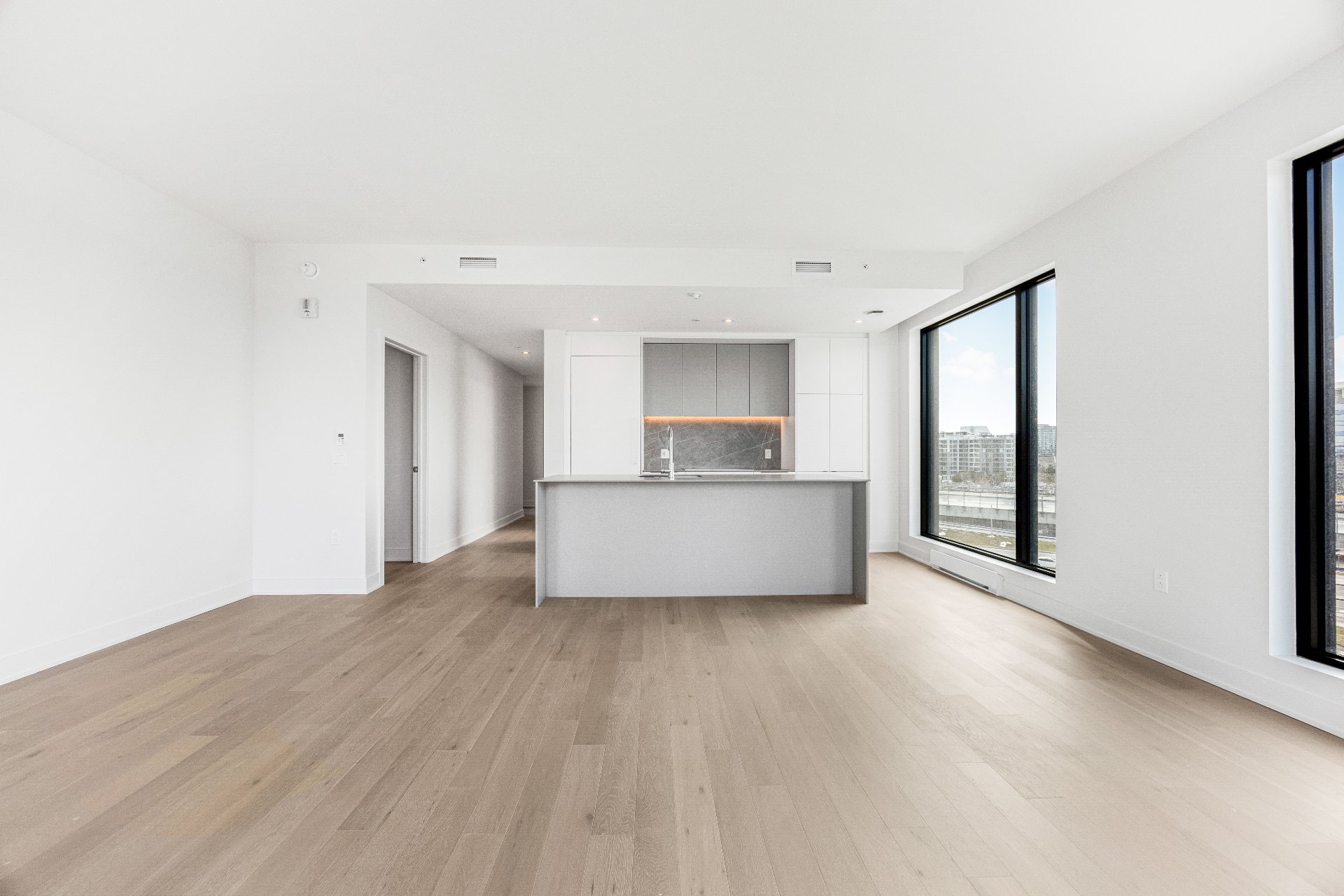 399 Rue De La Rotonde 608 Property Photo 13