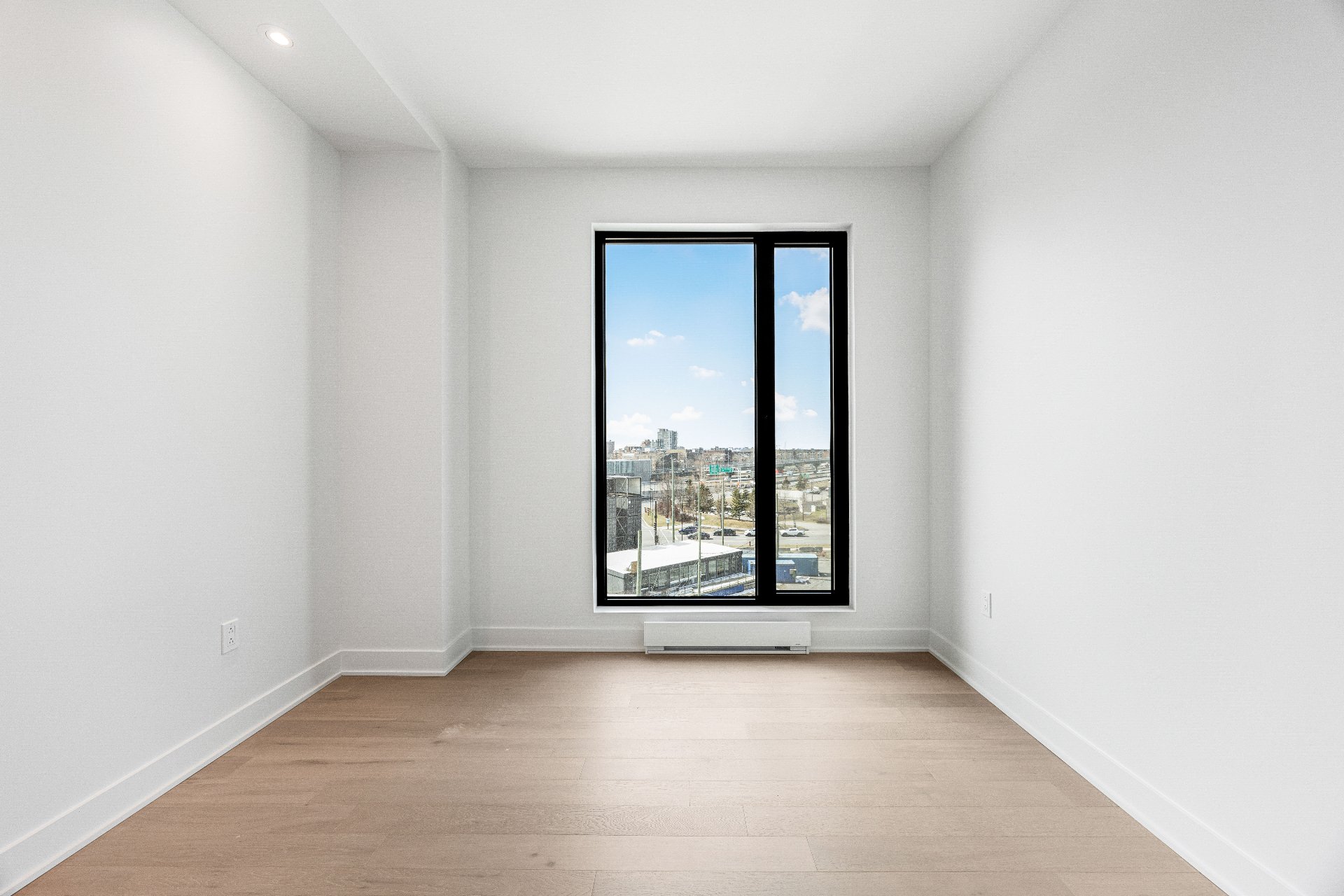 399 Rue De La Rotonde 608 Property Photo 35
