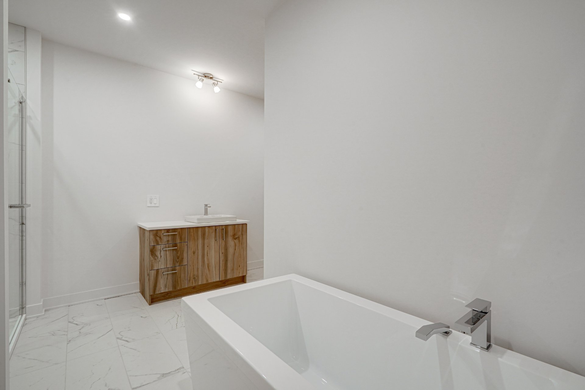 92 Rue D'émeraude Property Photo 67