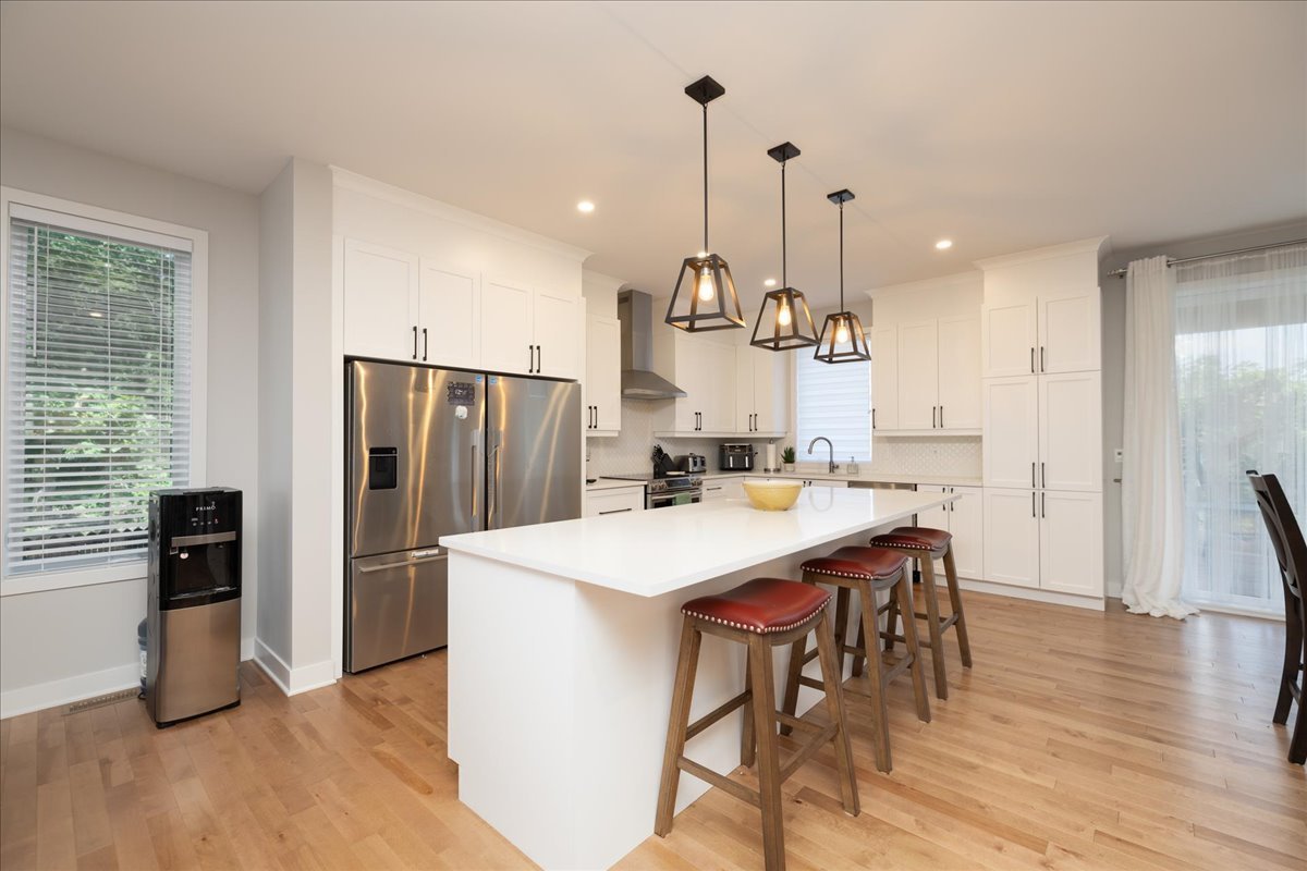 38 142e Avenue Property Photo 8