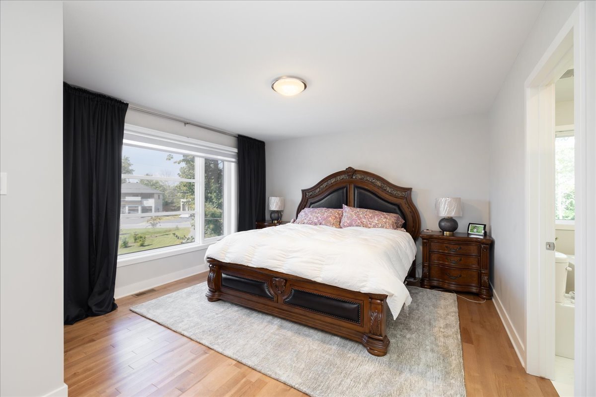 38 142e Avenue Property Photo 17