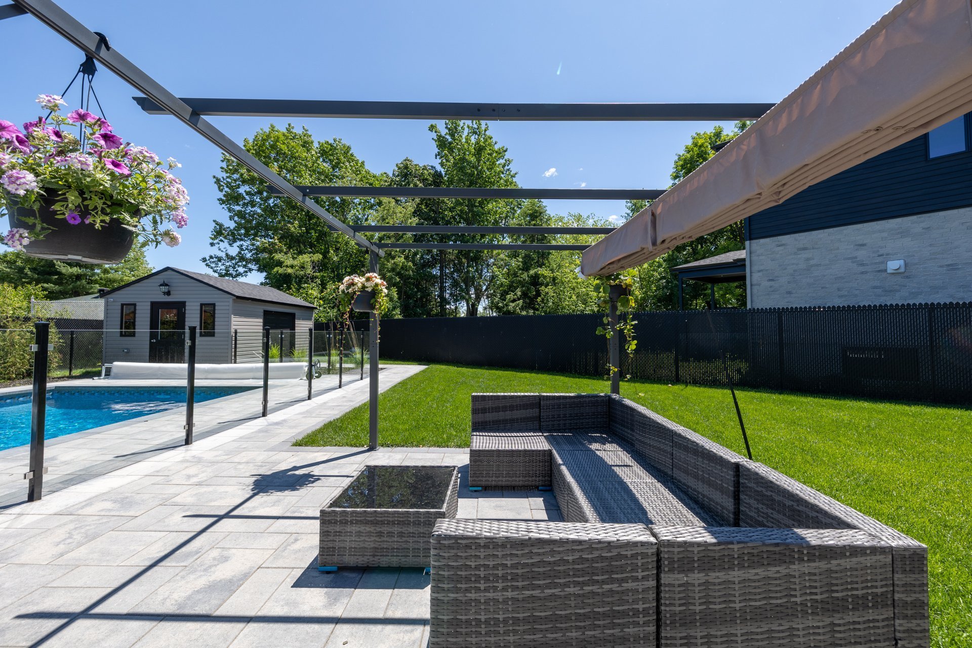 38 142e Avenue Property Photo 30