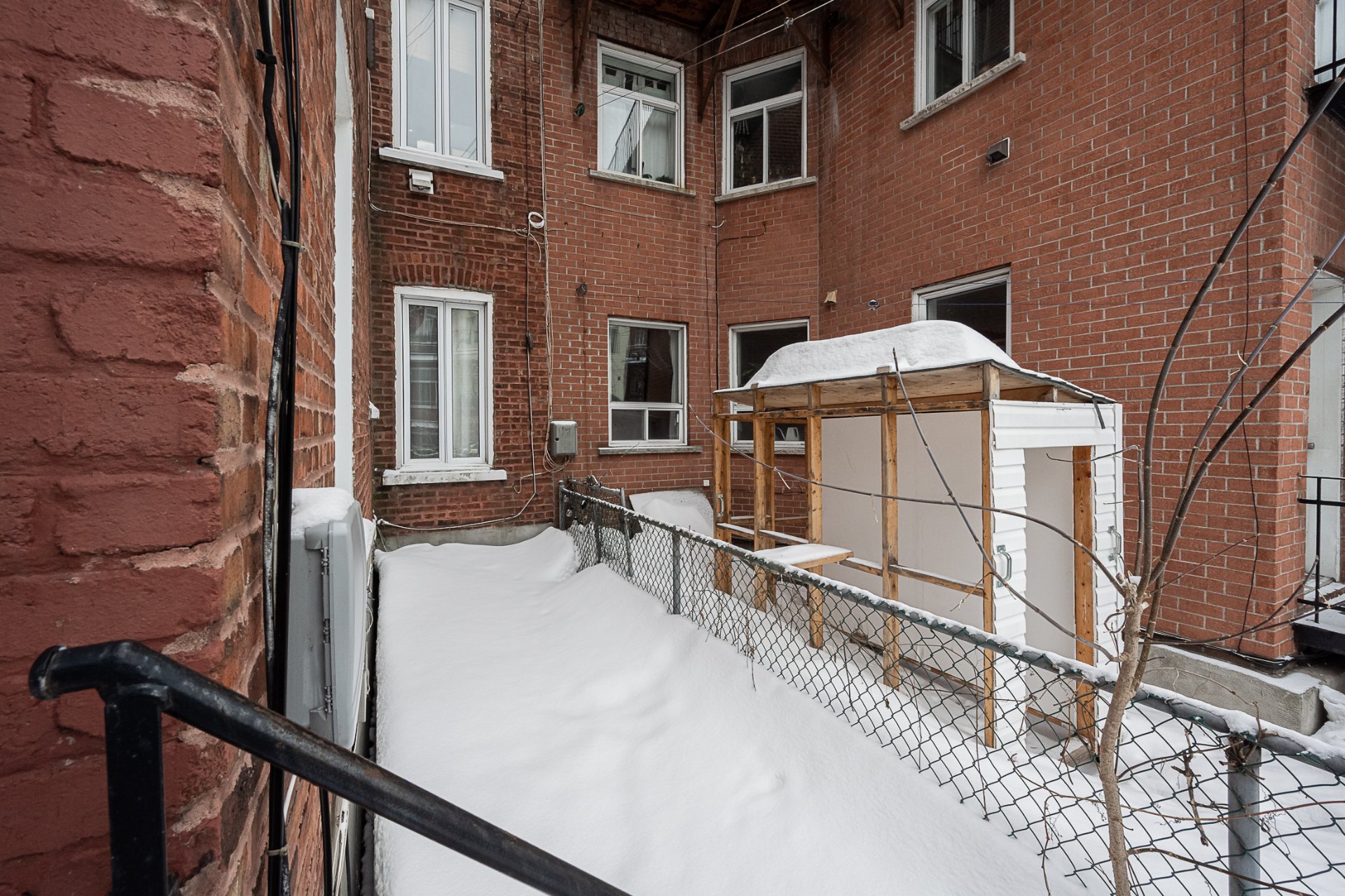 5639 Rue De Bordeaux Property Photo 13