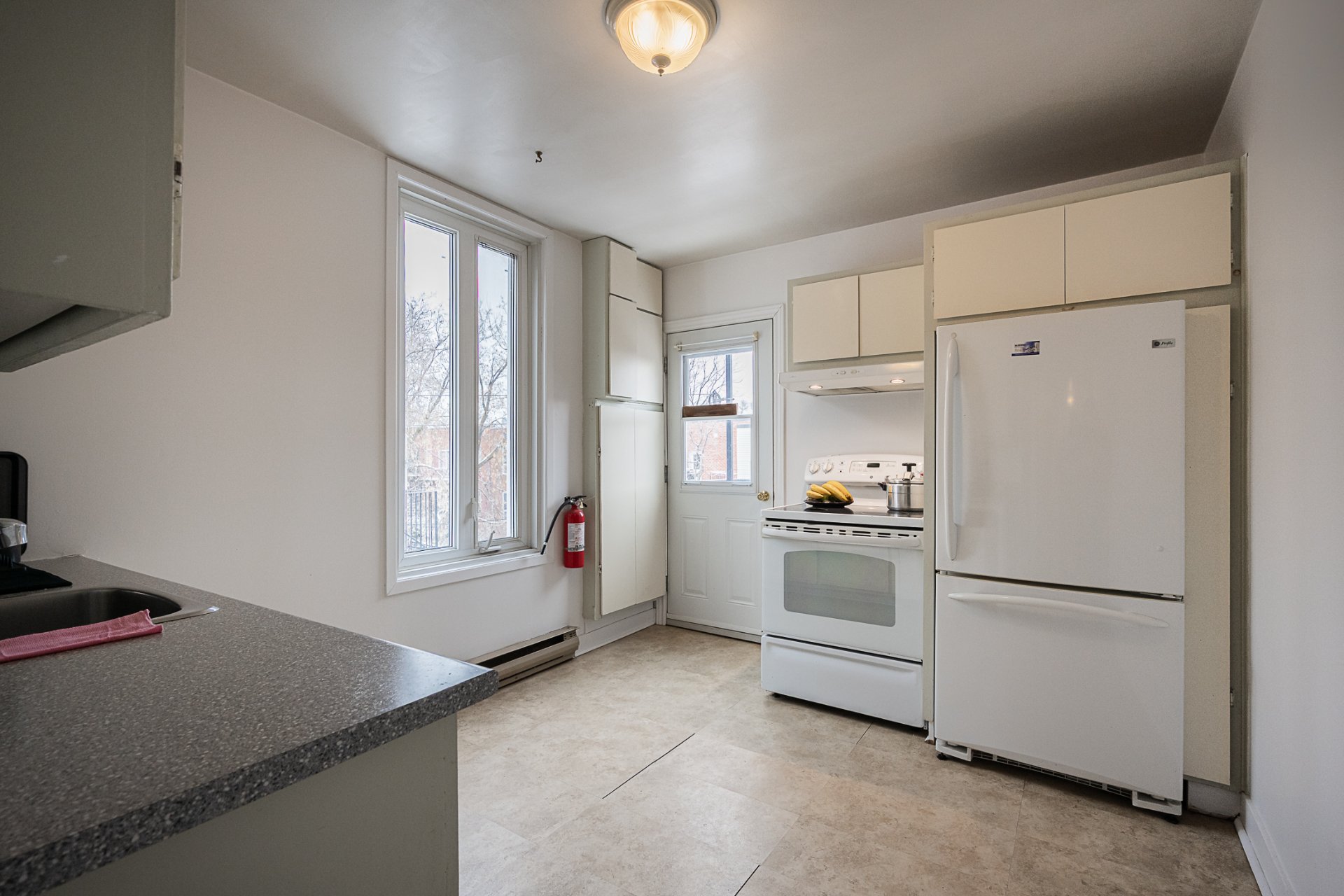 5639 Rue De Bordeaux Property Photo 18