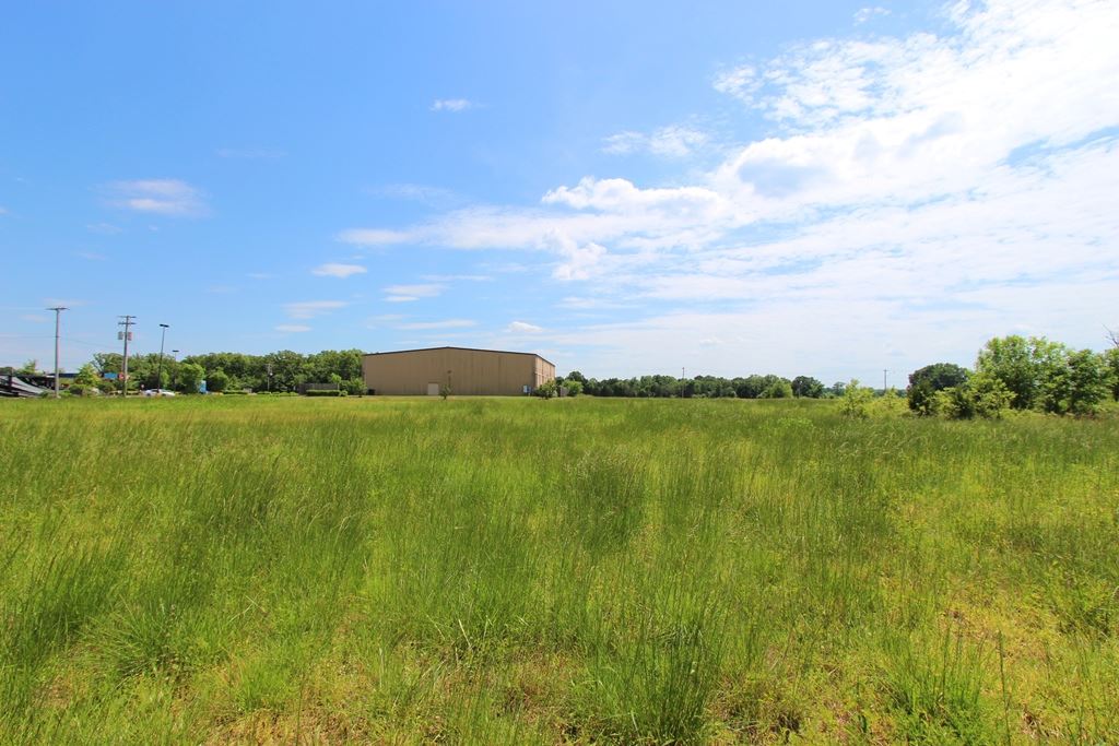 4040 Dave Ward Drive Property Photo 35