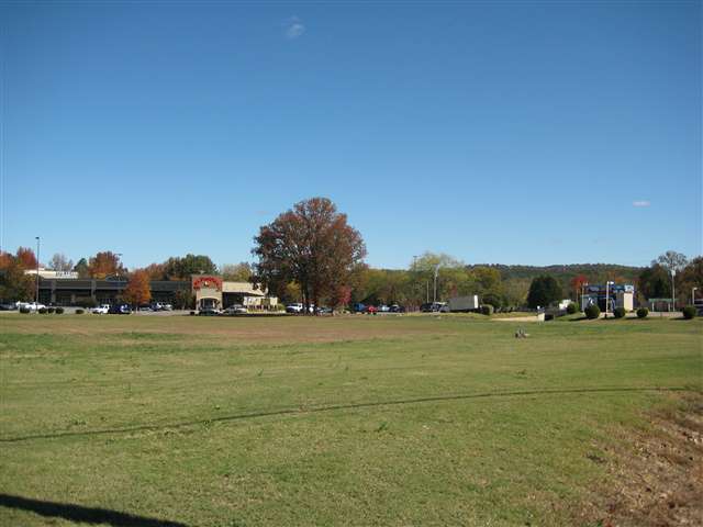 16912 Cantrell Rd Property Photo 3