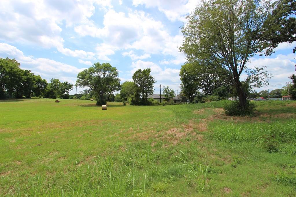 2365 E Oak Street Property Photo 14