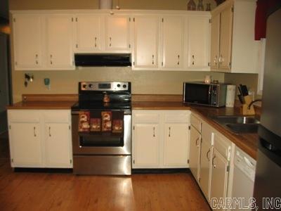 3242 Crescent Crest Dr. Property Photo 5