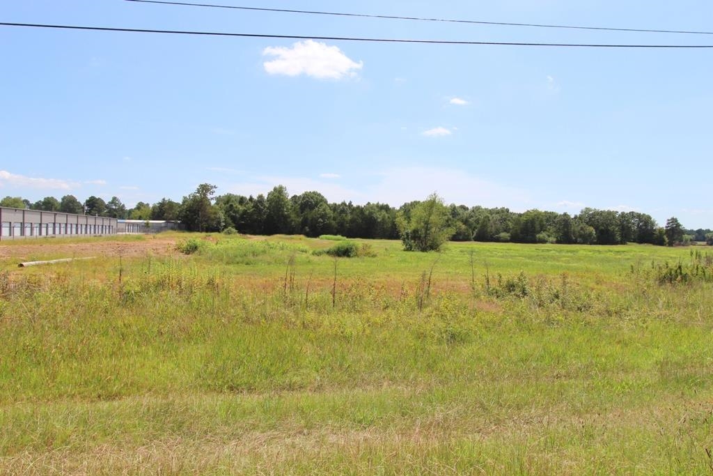 4025 Dave Ward Drive Property Photo 3