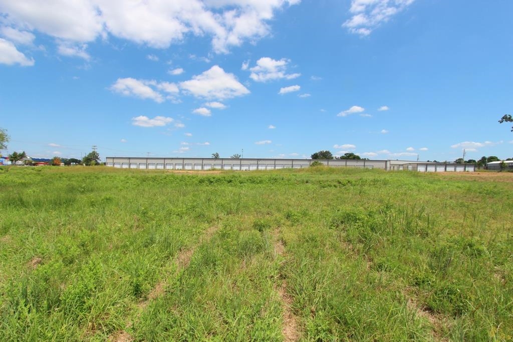 4025 Dave Ward Drive Property Photo 11