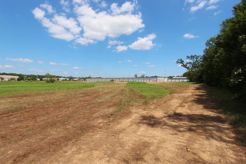 4025 Dave Ward Drive Property Photo 17