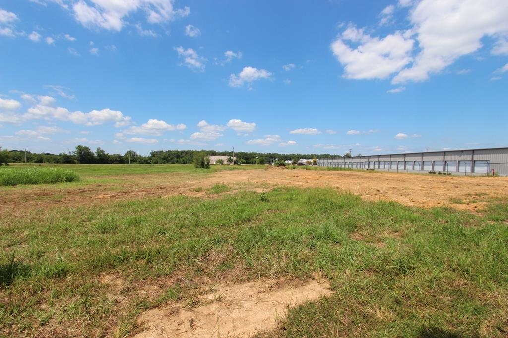 4025 Dave Ward Drive Property Photo 21