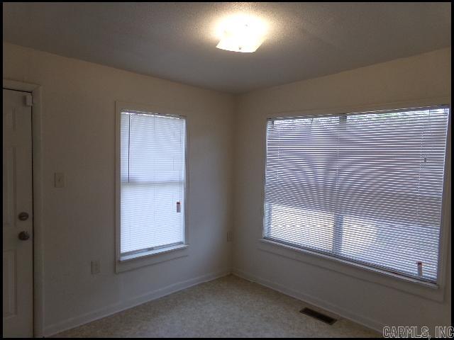 4022 West 25th Street Property Photo 4