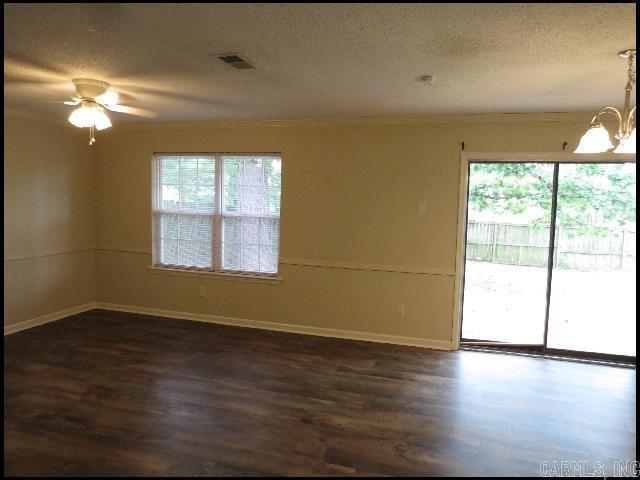 2120 Justus Loop Property Photo 4