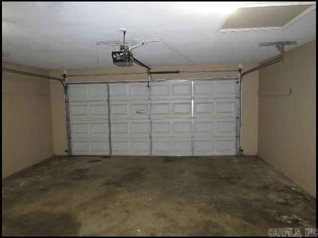 2120 Justus Loop Property Photo 15