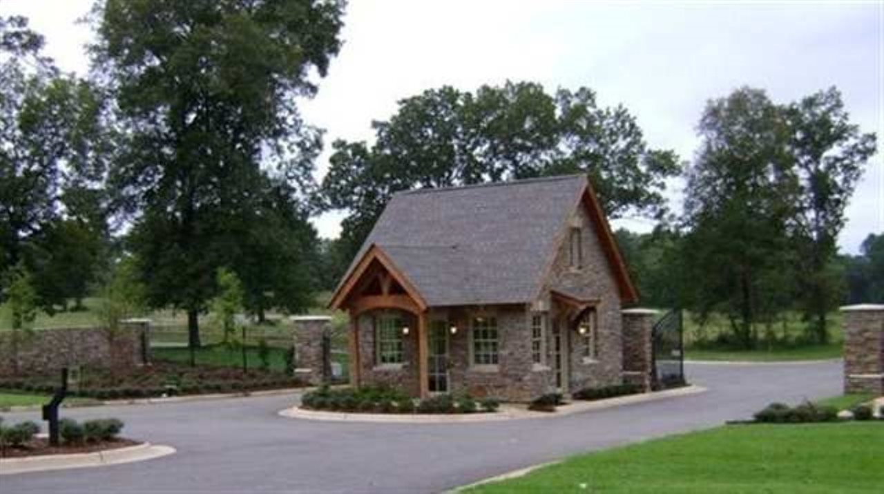 Arlington Park Drive Property Photo