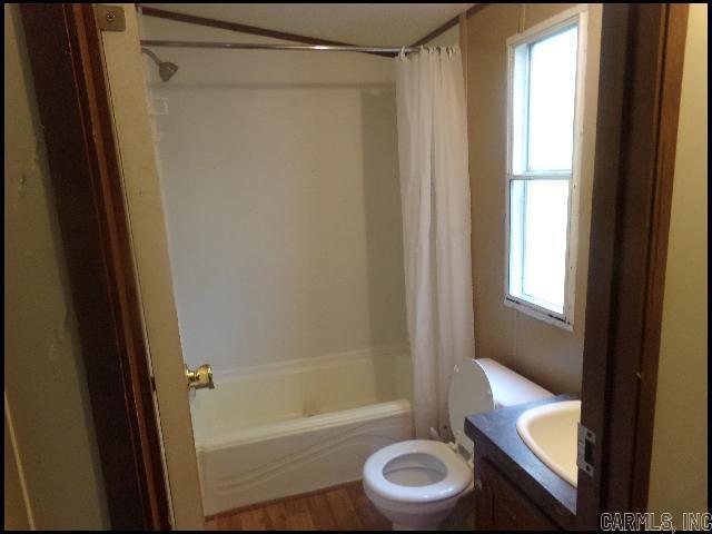 3713 Hilldale Road Property Photo 9