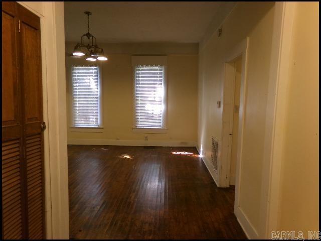 1800 W Short 17th Street Property Photo 4