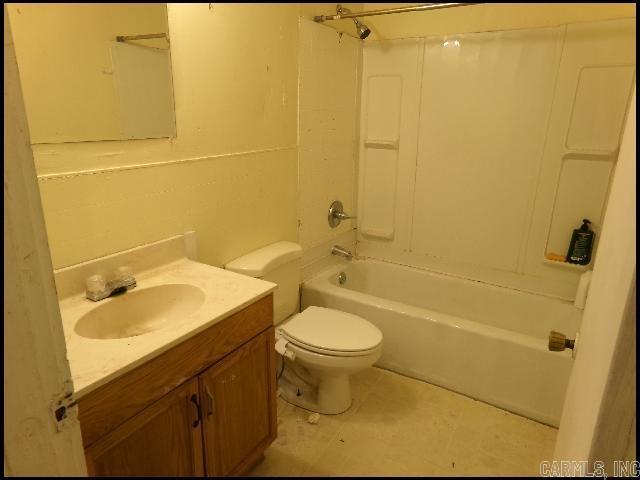 1800 W Short 17th Street Property Photo 16
