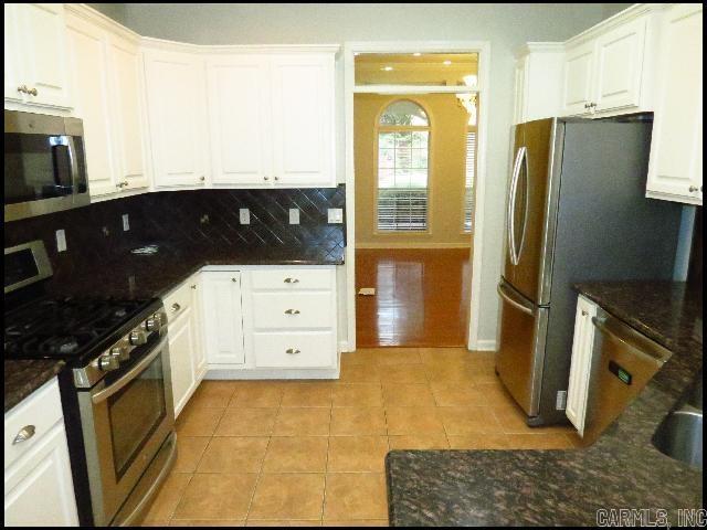 11 Red Cedar Cove Property Photo 7