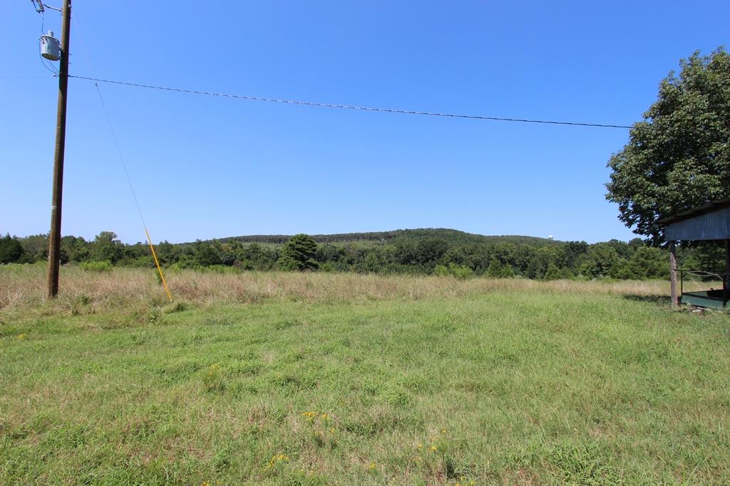 960 Doy B Road Property Photo 7