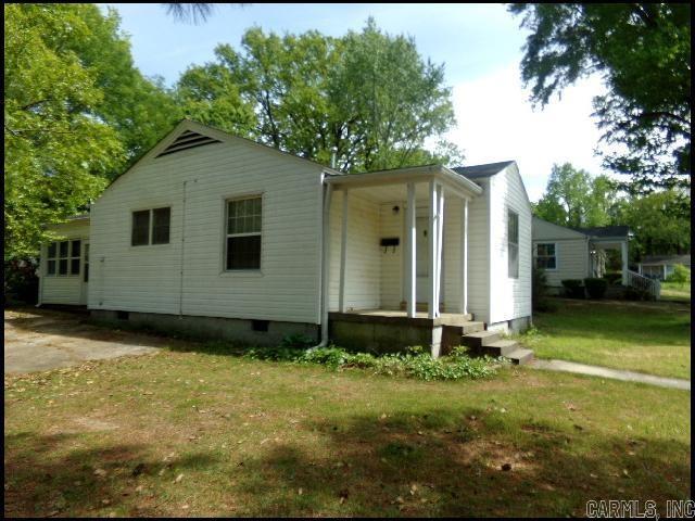 6601 Kavanaugh Place Property Photo 2