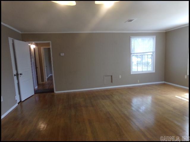 6601 Kavanaugh Place Property Photo 3