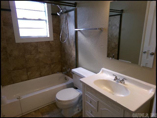6601 Kavanaugh Place Property Photo 17
