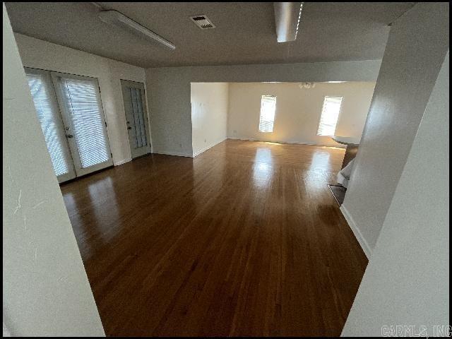 11423 Birchwood Property Photo 5