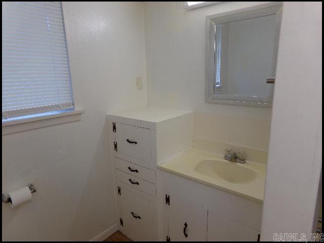 11423 Birchwood Property Photo 8