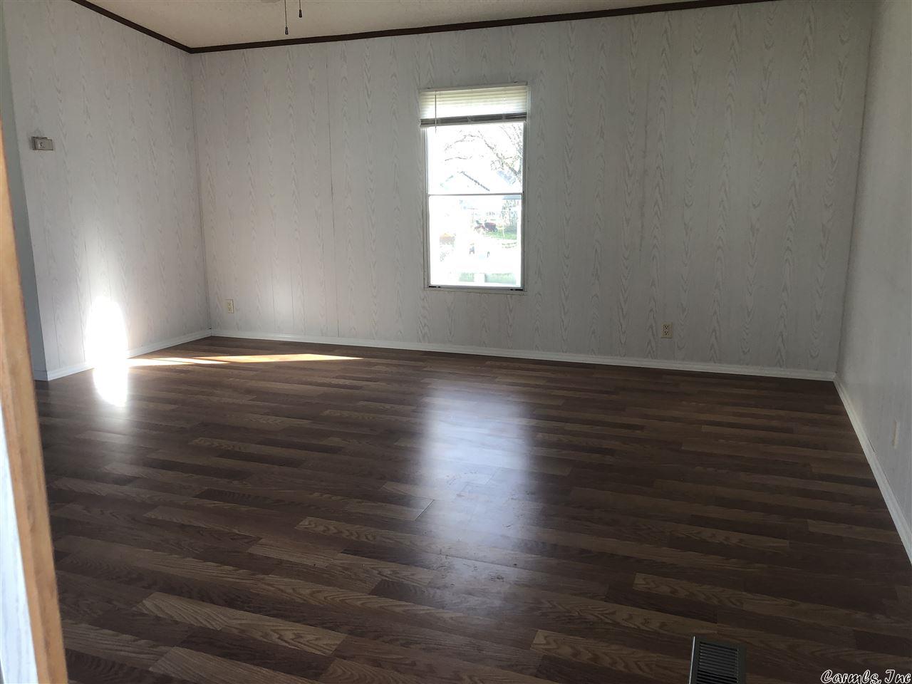 127 Walnut Street Property Photo 7