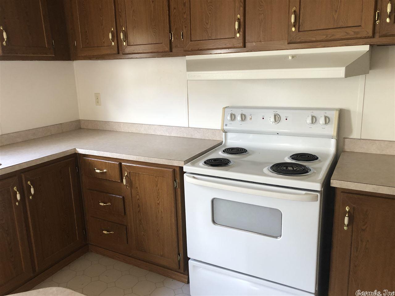 127 Walnut Street Property Photo 10
